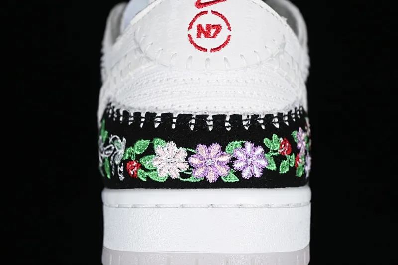 All categories Nk SB Dunk series Nk SB Dunk Low low-top sneakers Nk SB Dunk Low "N7" floral embroidery SB low-top casual sneakers FD6951-300
